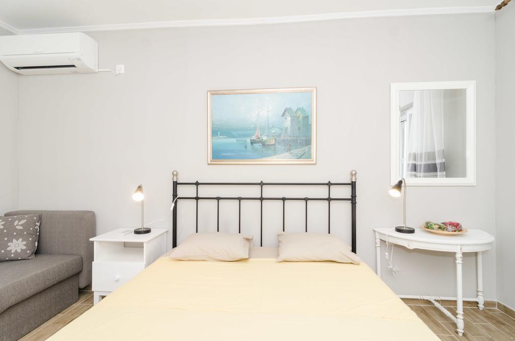 Apartments Porto Della Vita Okuklje Luaran gambar